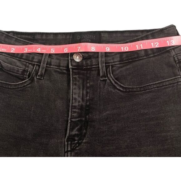 DENIZEN from Levi's Ultra High-Rise Super Skinny Jeans - Picture 10 of 12